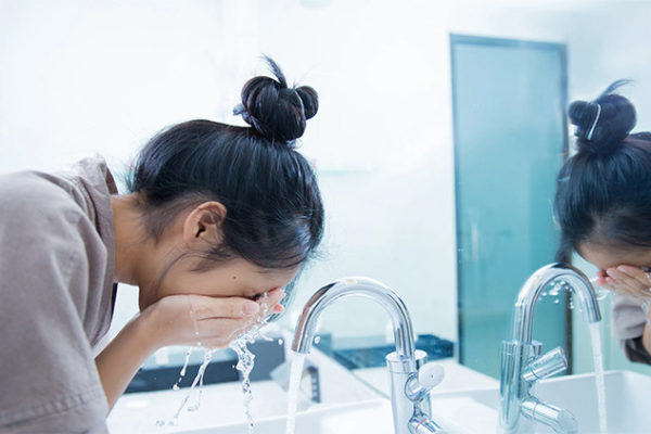 8 bước thải độc cho da mặt đơn giản tại nhà 8 bước thải độc cho da mặt đơn giản tại nhà